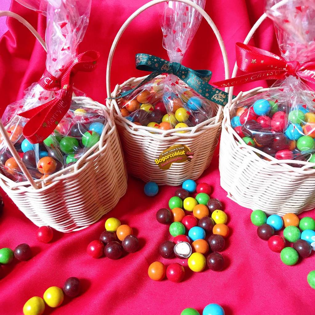 

Parsel Coklat Keranjang Natal Miniwarna