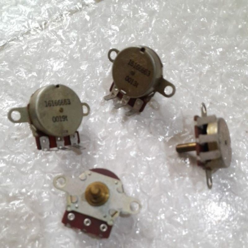 Loc knop Ac.potensiometer.pin 3.Opel Blezer.Original Gm