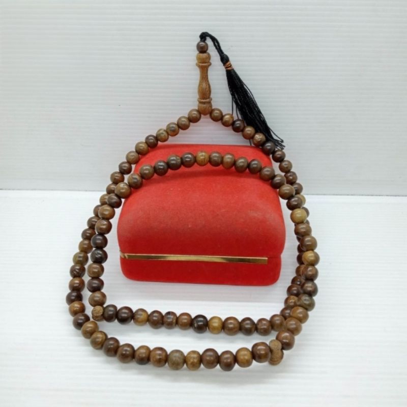tasbih kayu gaharu wangi super A34