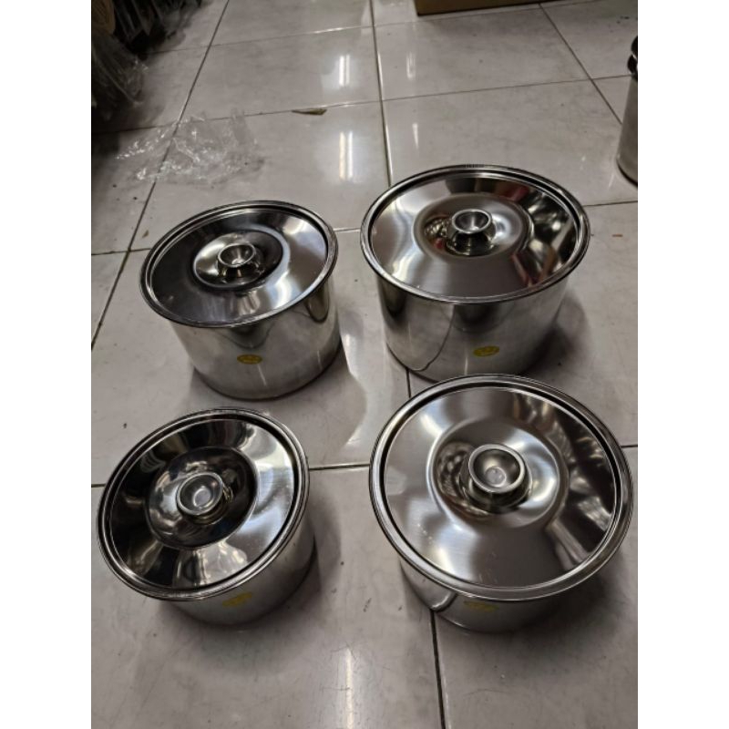 Container Round  / Foodpan Bulat Kontainer With Cover / Wadah Minyak Bumbu Saus Air Bulat Pakai Tutu