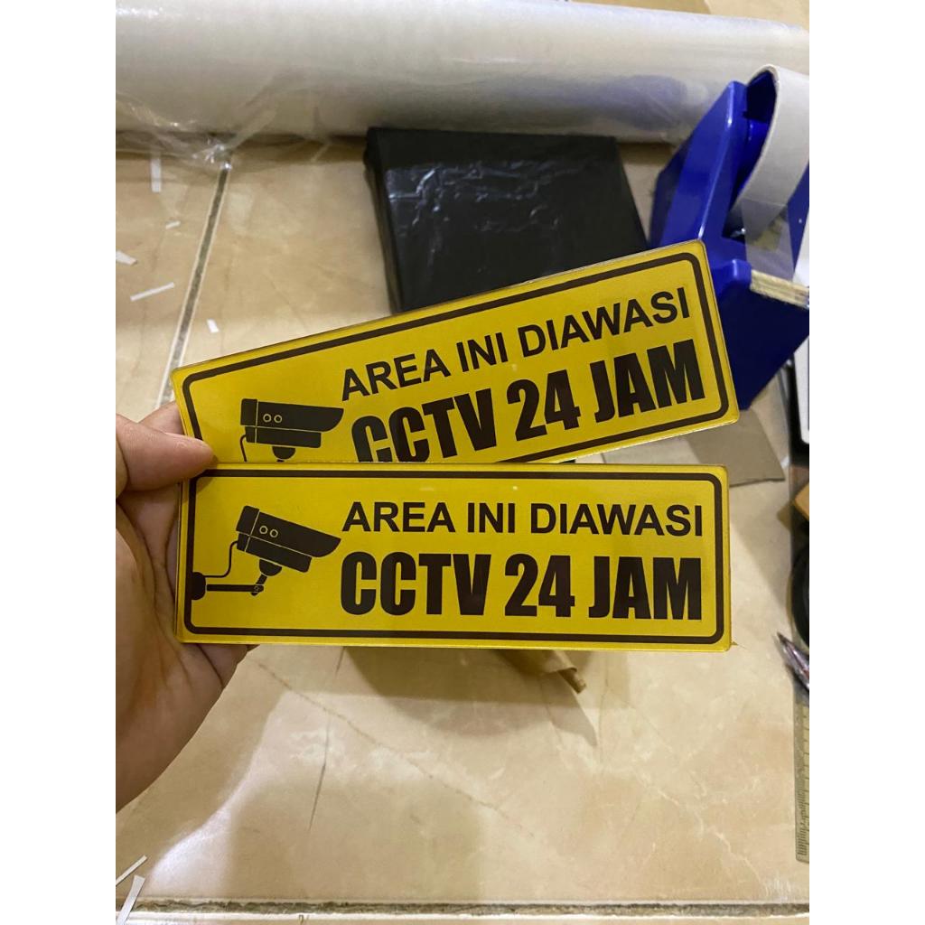 

stiker / akrilik area ini diawasi cctv 24 jam