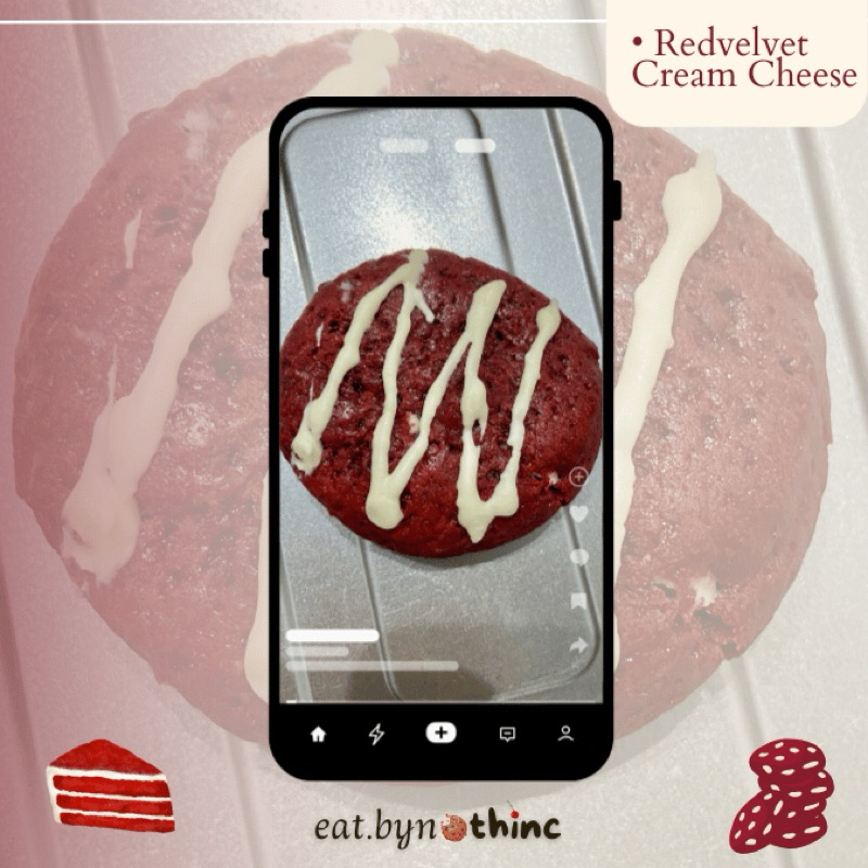 

Soft Cookies Red Velvet Cream Cheese