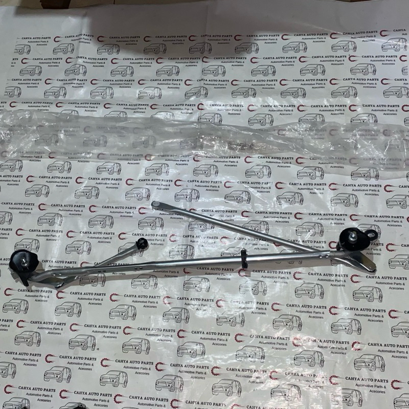 Wiper Link Depan Toyota Hiace Commuter