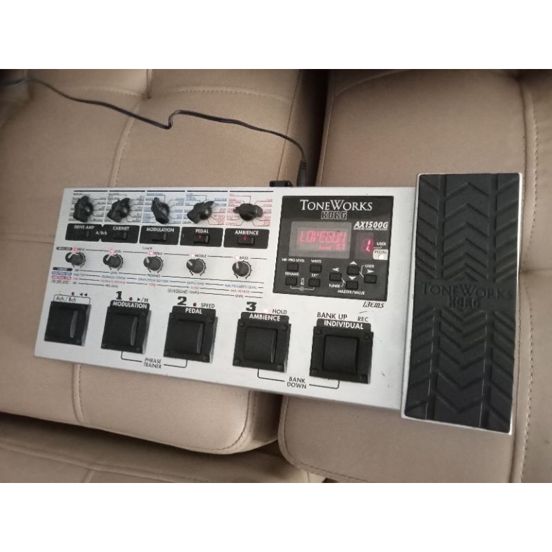 KORG AX 1500