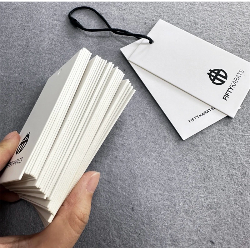 

HANGTAG COSTUM/ivory/tebal 700 gram/label gantung/label kertas/FREE DESAIN