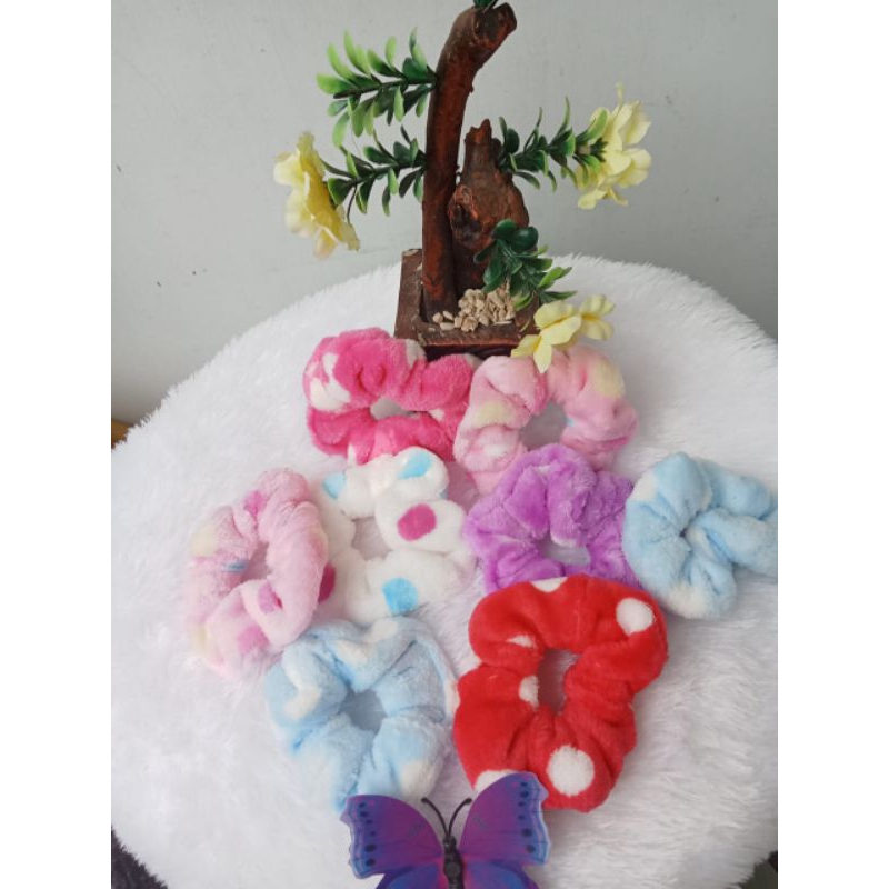 ikat rambut bulu/ikat rambut viral/ikat rambut bulu