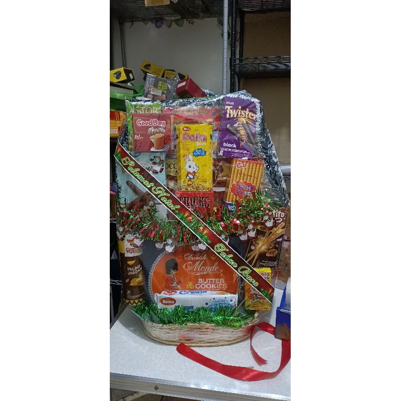 

PROMO HAMPERS PARCEL NATAL TAHUN BARU / IDHUL FITRI / IMLEK BISA CASTEM ISI
