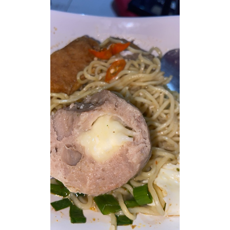 

BAKSO ABAH BANDUNG MOZZARELLA