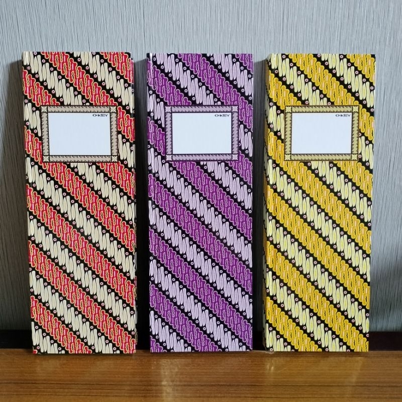 

Buku Ekspedisi OKEY Hardcover isi 200 lembar (Tema & Warna Acak)