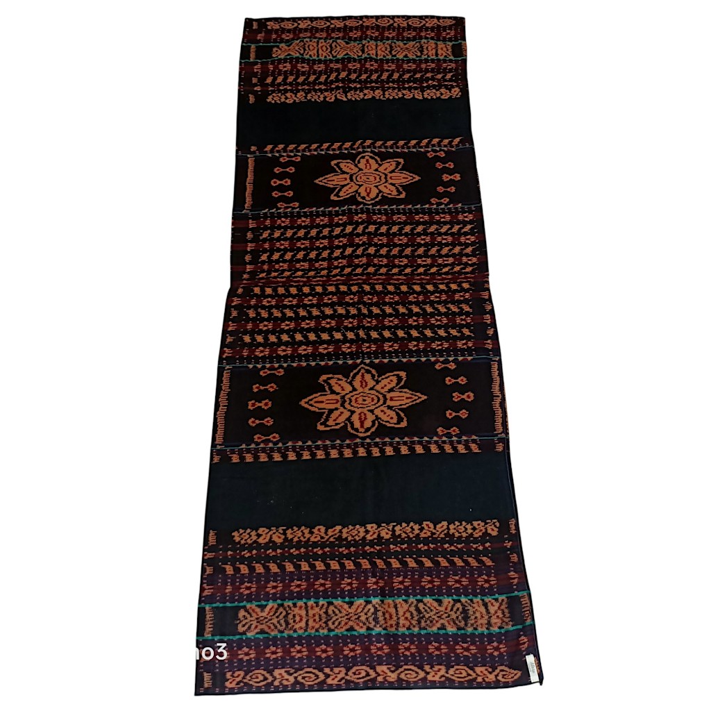 Aneka tenun asli dari pulau SabuRote, NTT - SabuLawasan