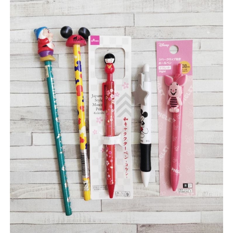 

Pensil Pen Pulpen Alat Tulis Disney Japan