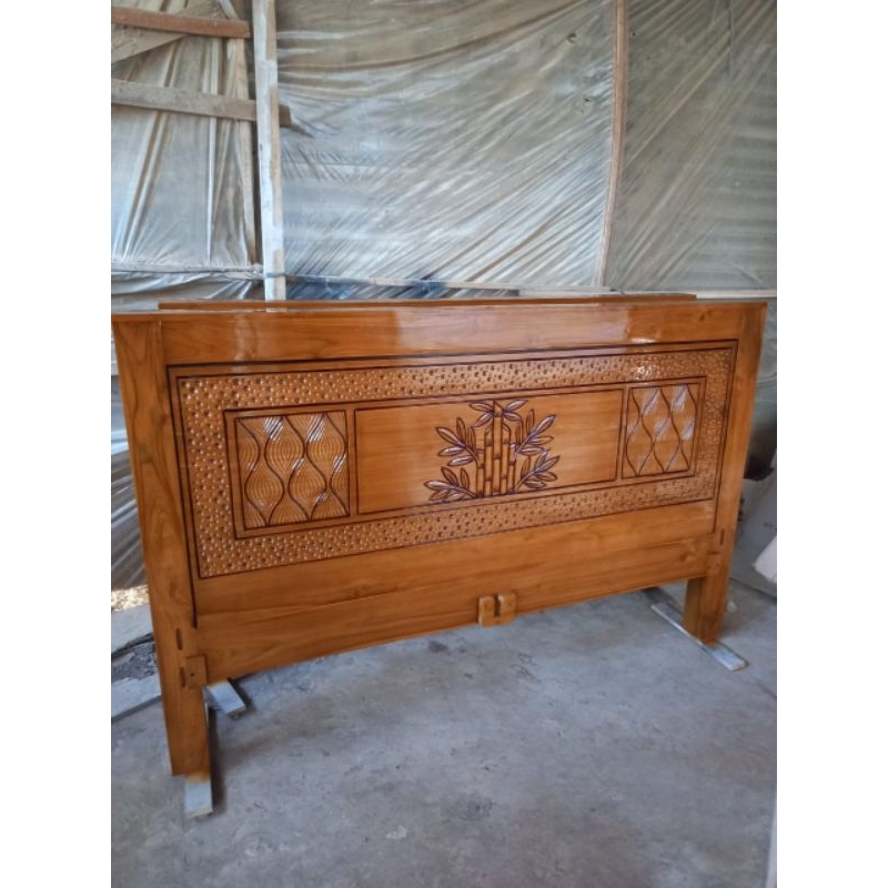 TEMPAT TIDUR MINIMALIS / TEMPAT TIDUR JATI / TEMPAT TIDUR KAYU JATI / DIPAN MINIMALIS