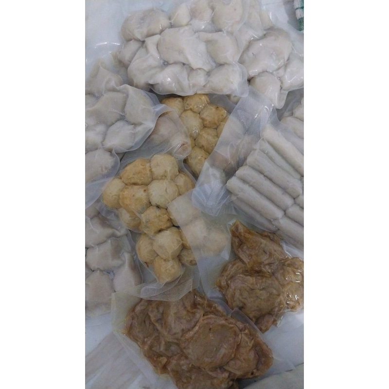 

Pempek Cendana Keriting 5pcs Ikan tenggiri