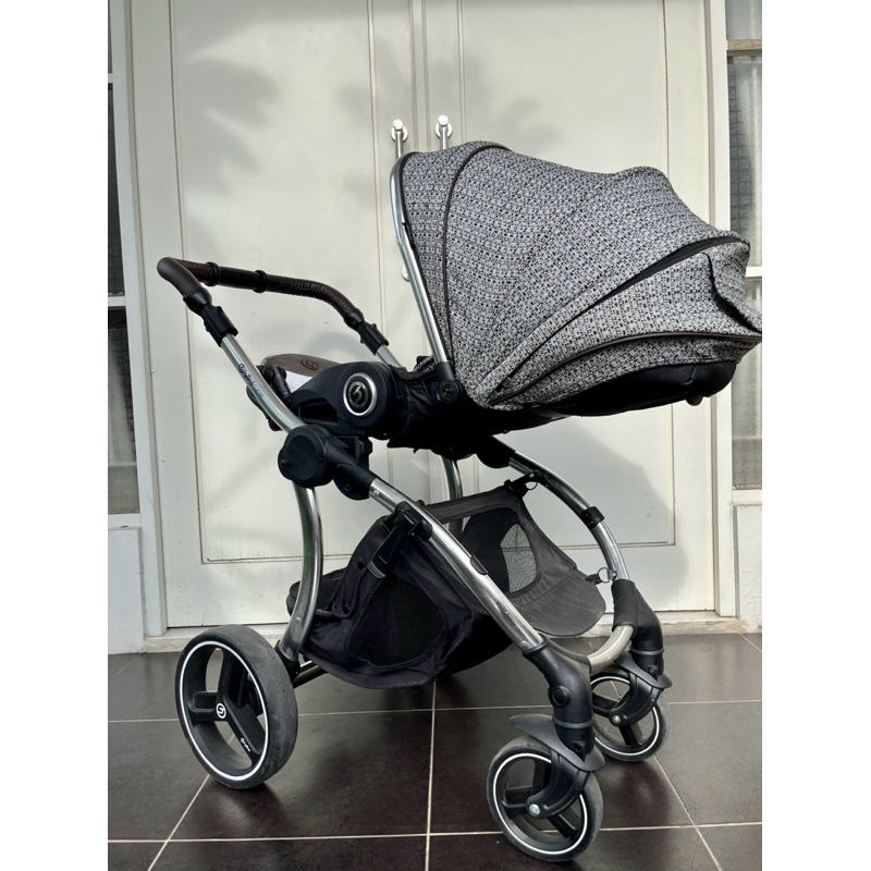 (Stroller Dior) Hybrid Curve Parisian Signature Stroler Murah Kokoh