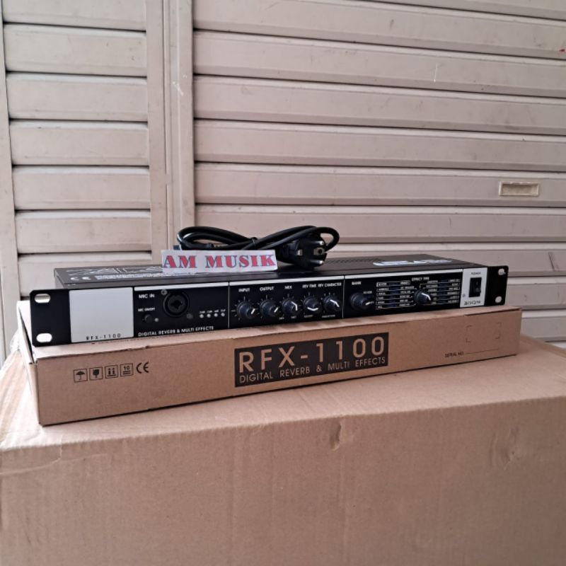 EFFECT VOCAL ZOOM RFX 1100 DELAY DAN REVERB RFX1100