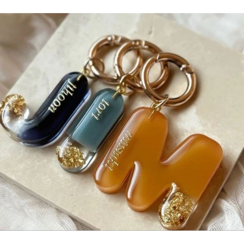 GANTUNGAN KUNCI ALFABET HURUF AESTHETIC KEYCHAIN NAMA LUCU SOUVENIR