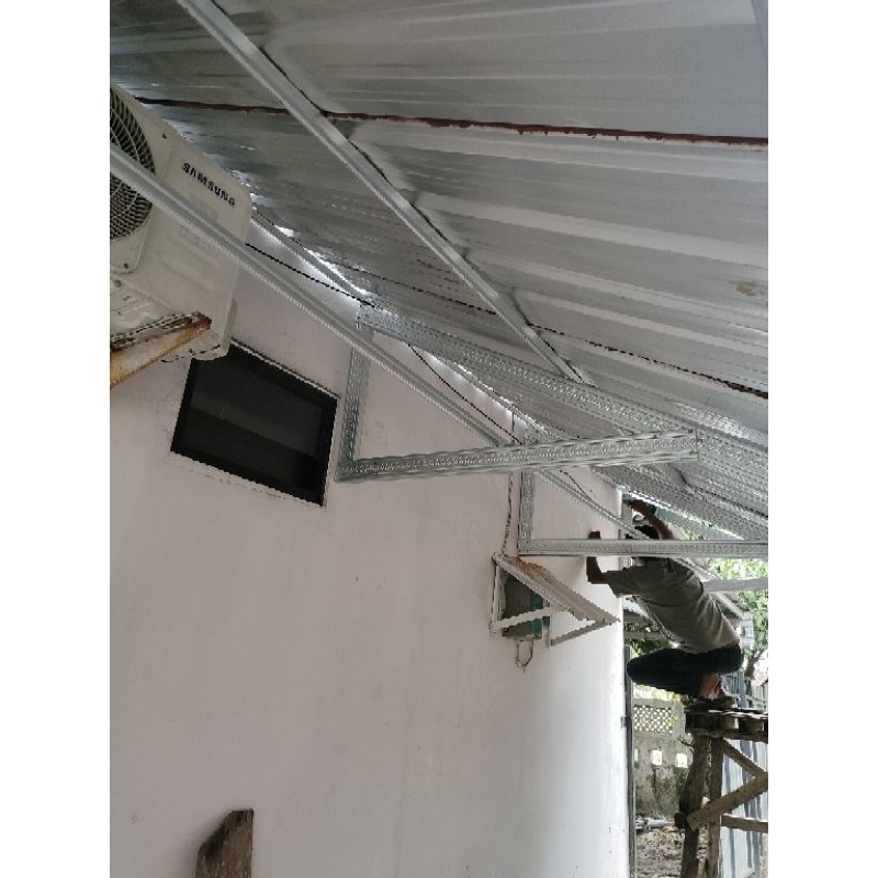 kanopi baja ringan atap galvalum pasir terpasang