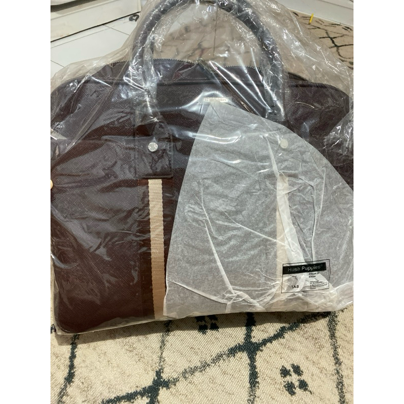 TAS LAPTOP HUSH PUPPIES ORI