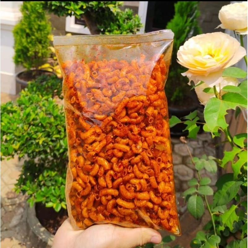 

Makaroni pedas daun jeruk kemasan 500gr