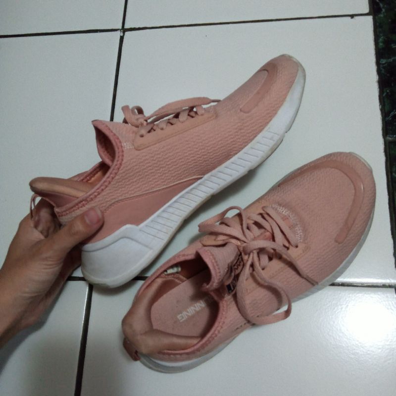 361° 361 degrees original running shoes for women | sepatu olahraga wanita premium high quality prel