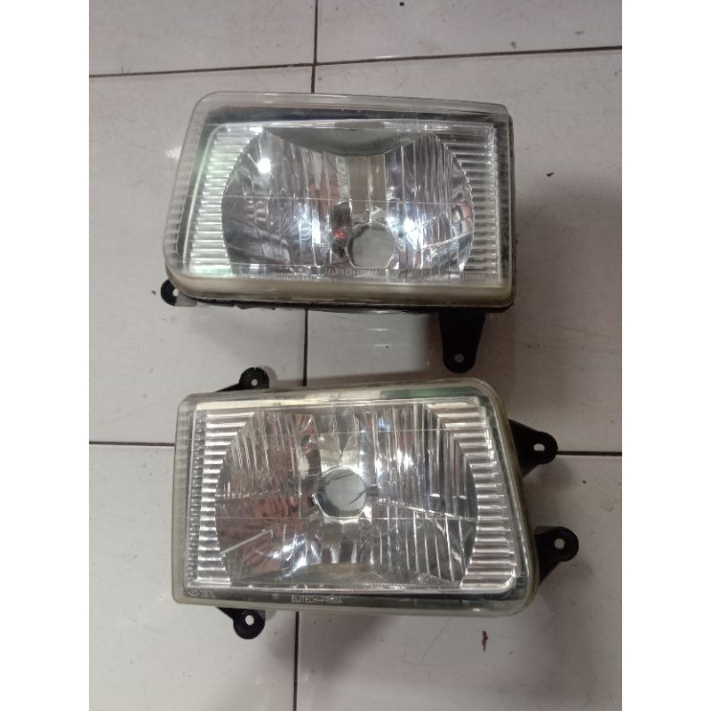 headlamp Isuzu panther 2001