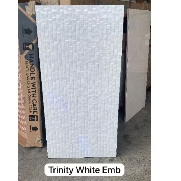 Keramik Dinding 30x60 Putih Timbul Platinum Trinity White Emb KwA