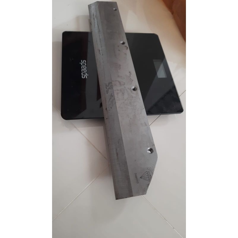 

Mata Pisau Mesin Pemotong Kertas A3 Manual merk STAR
