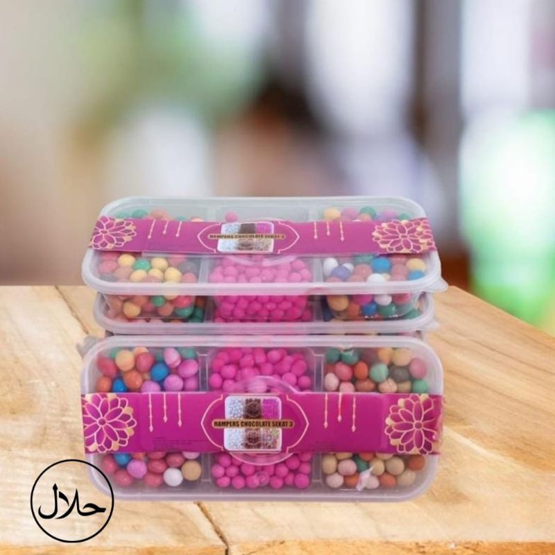 

Hampers Coklat Sekat 3 Strawberry Coklat Mix