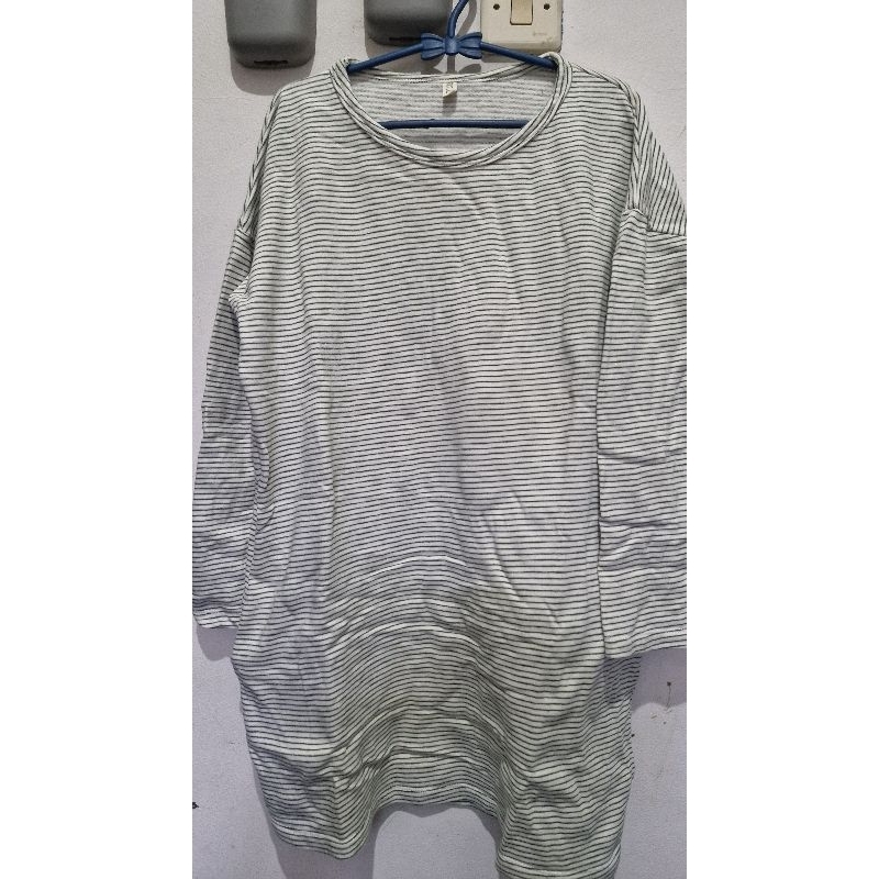 PRELOVED Tunik kaos salur by Bigjill