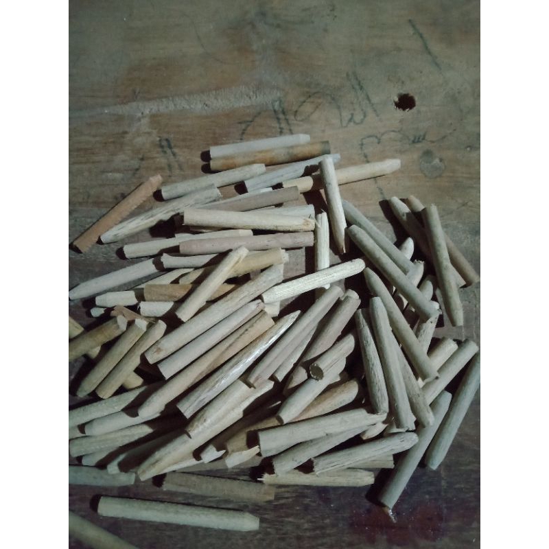 dowel kayu jati