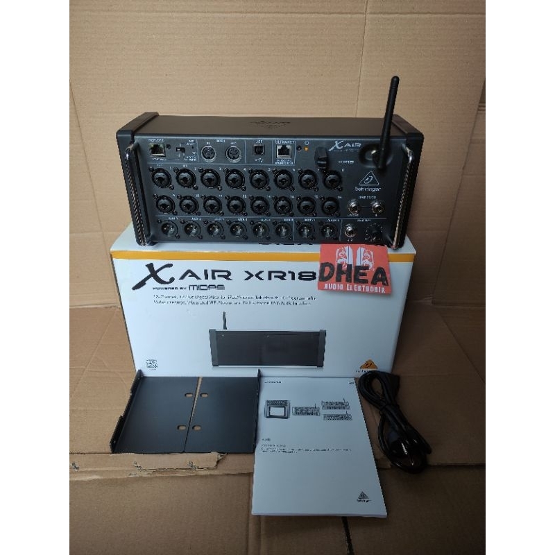 Digital Mixer With Wifi Behringer X AIR XR18 / XR-18 Mixer Audio Digital Behringer X18 X Air X18 X 1