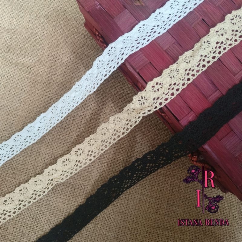 Renda rajut lebar 3cm, renda kait lebar 3cm per roll 15yard