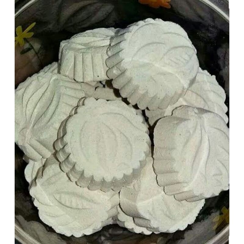 

KUE SATU KACANG IJO MANIS GURIH 1KG