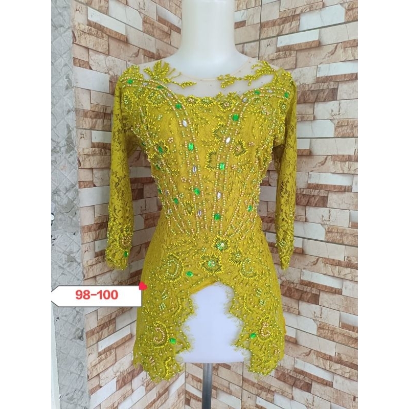 Kebaya jadi panjang payet depan belakang warna hijau.lemon