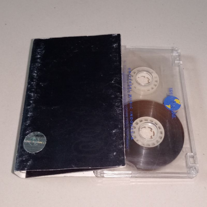 Kaset Metallica - Black Album