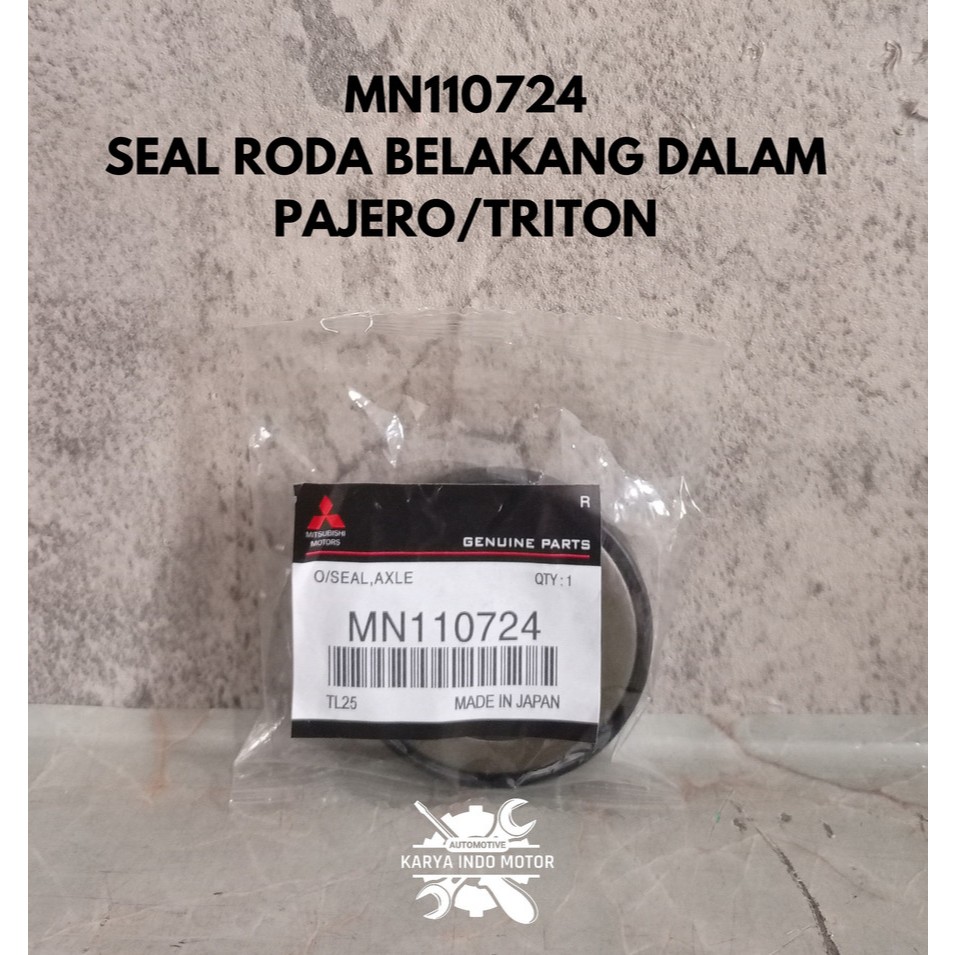 SEAL RODA BELAKANG DALAM PAJERO/TRITON MN110724