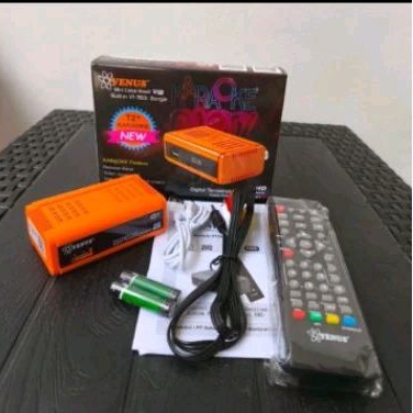 VENUS SET TOP BOX INCLUDE WIFI+ MUSIC KARAOKE