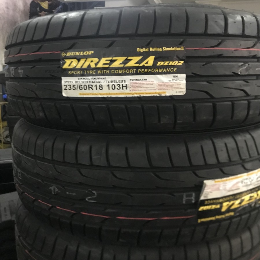 Ban Mobil 235/60 R18 103H Dunlop Direzza DZ102 235 60 18