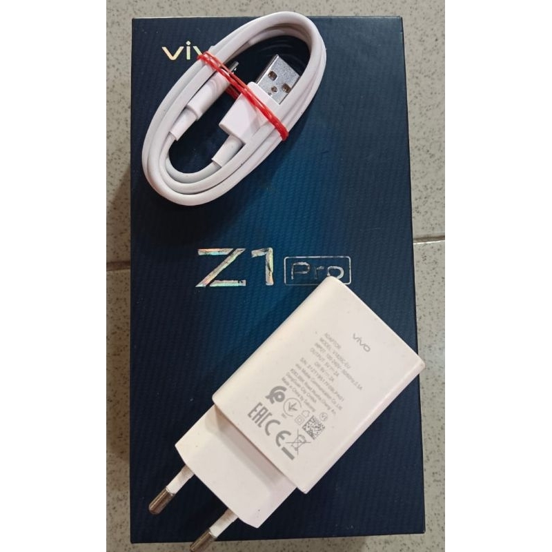 Charger Vivo Z1 Pro