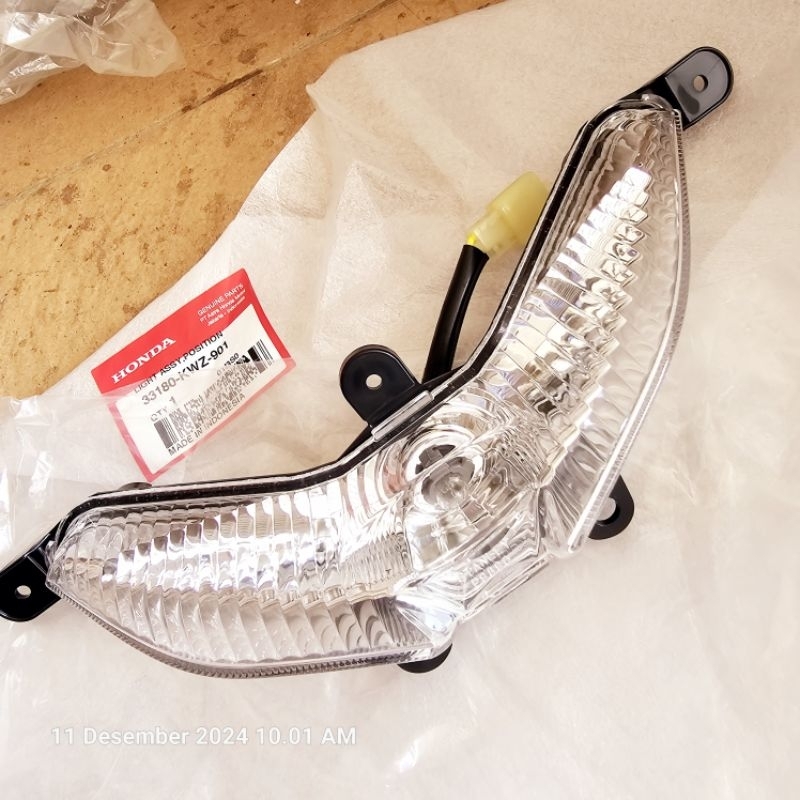 Lampu senja Revo AT. 33180-KWC-901