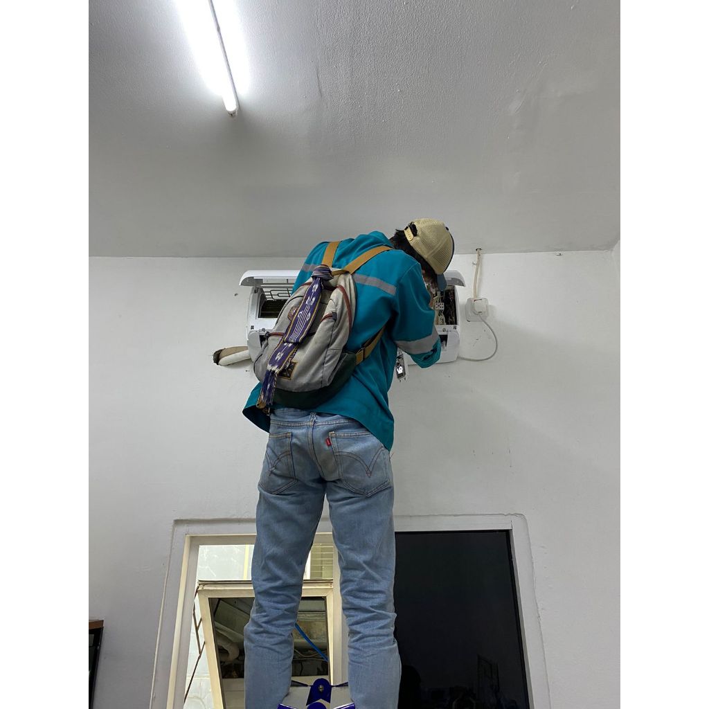 Menerima Bongkar Dan Pasang Unit Ac Indoor/Outdoor