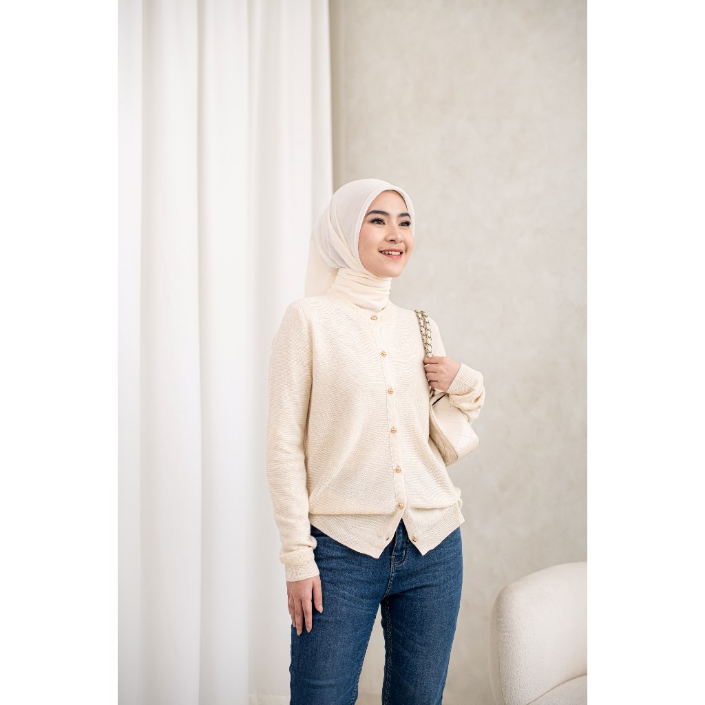 QH Diana Restu - Vanya Cardigan Cardigan Polos Wanita