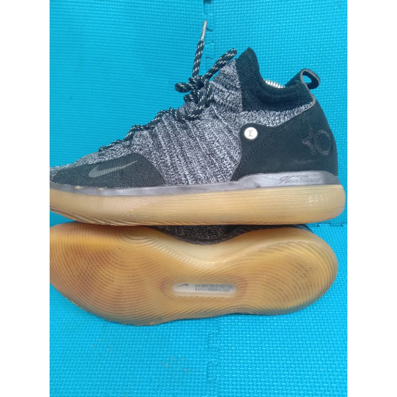 sepatu basket KD 42 second
