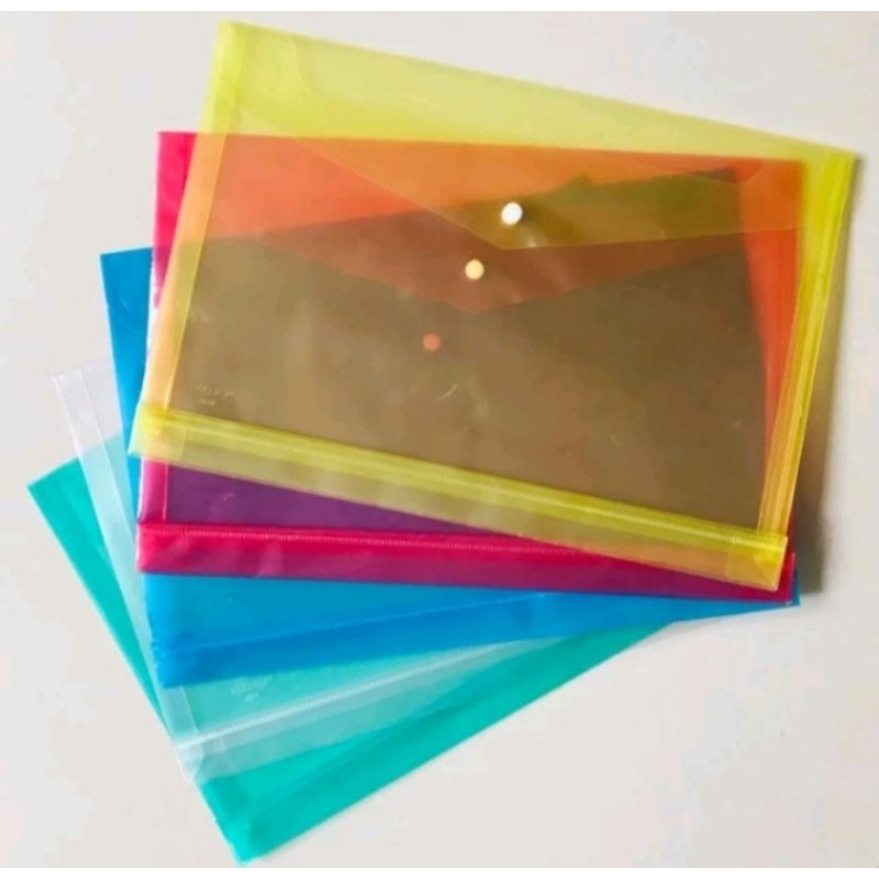 

(1 Pak) Map Kancing Plastik F4 Isi 12 Pcs