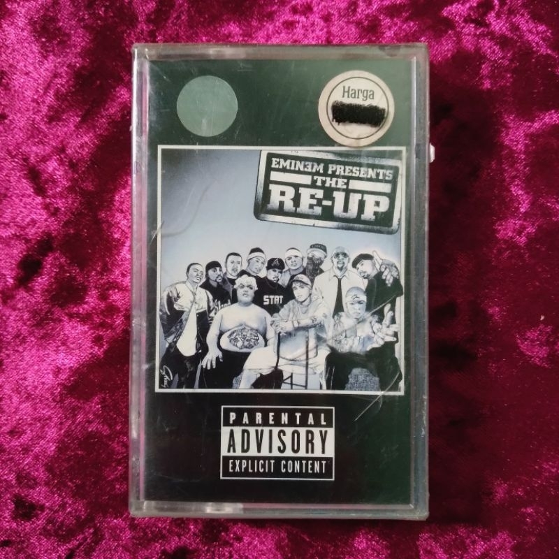 Kaset Eminem - Present The Re-Up (Sealed)