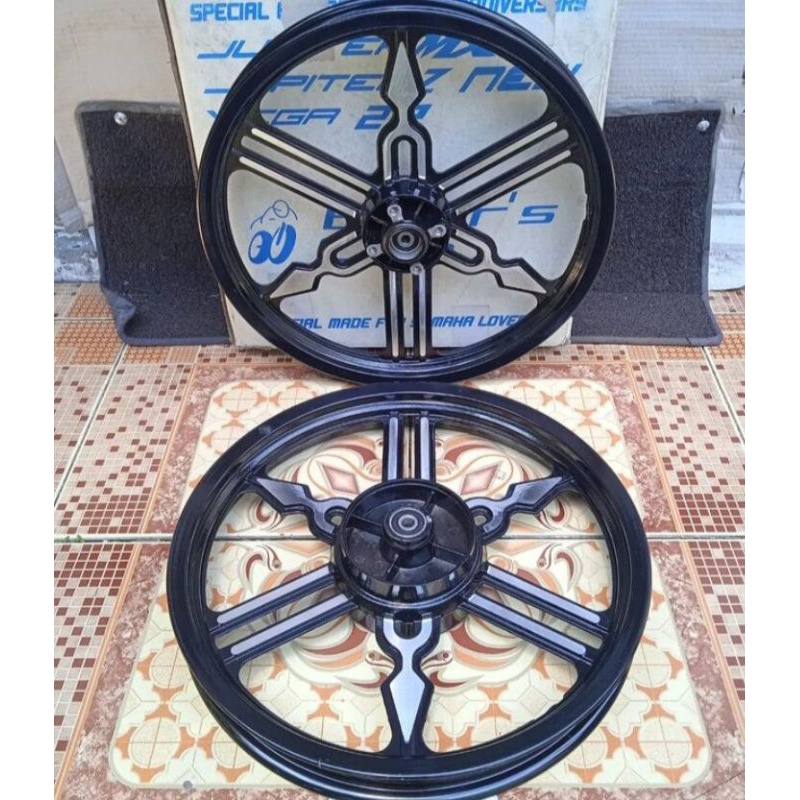Velg Garputala Logo Yamaha original JWL Japan uk 160 185  Ring 17 ( Standart JWL Japan Light Alloy W