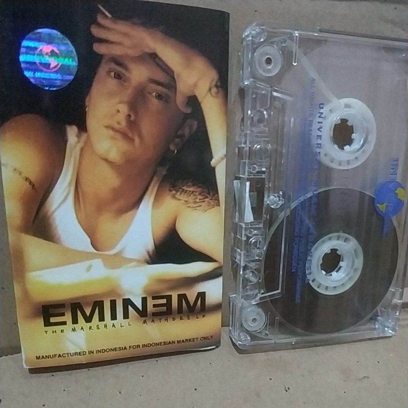 Kaset pita Eminem: The Marshall Mathers LP