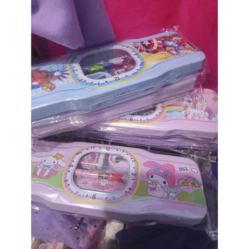 

tempat pensil lengkap isi