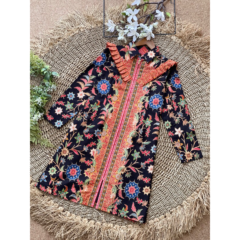 Tunik Anisa - Putri Batik