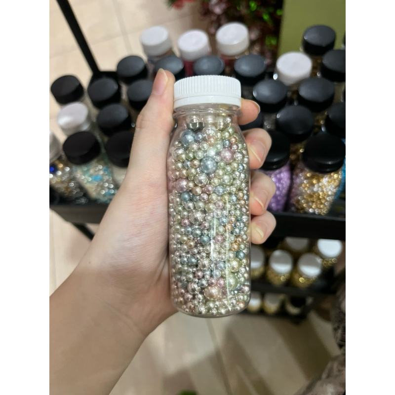 

Sprinkle Mix Mutiara / Sprinkle Dekorasi Kue 90-95gr